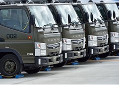 トラック専門のレンタカー業者 様